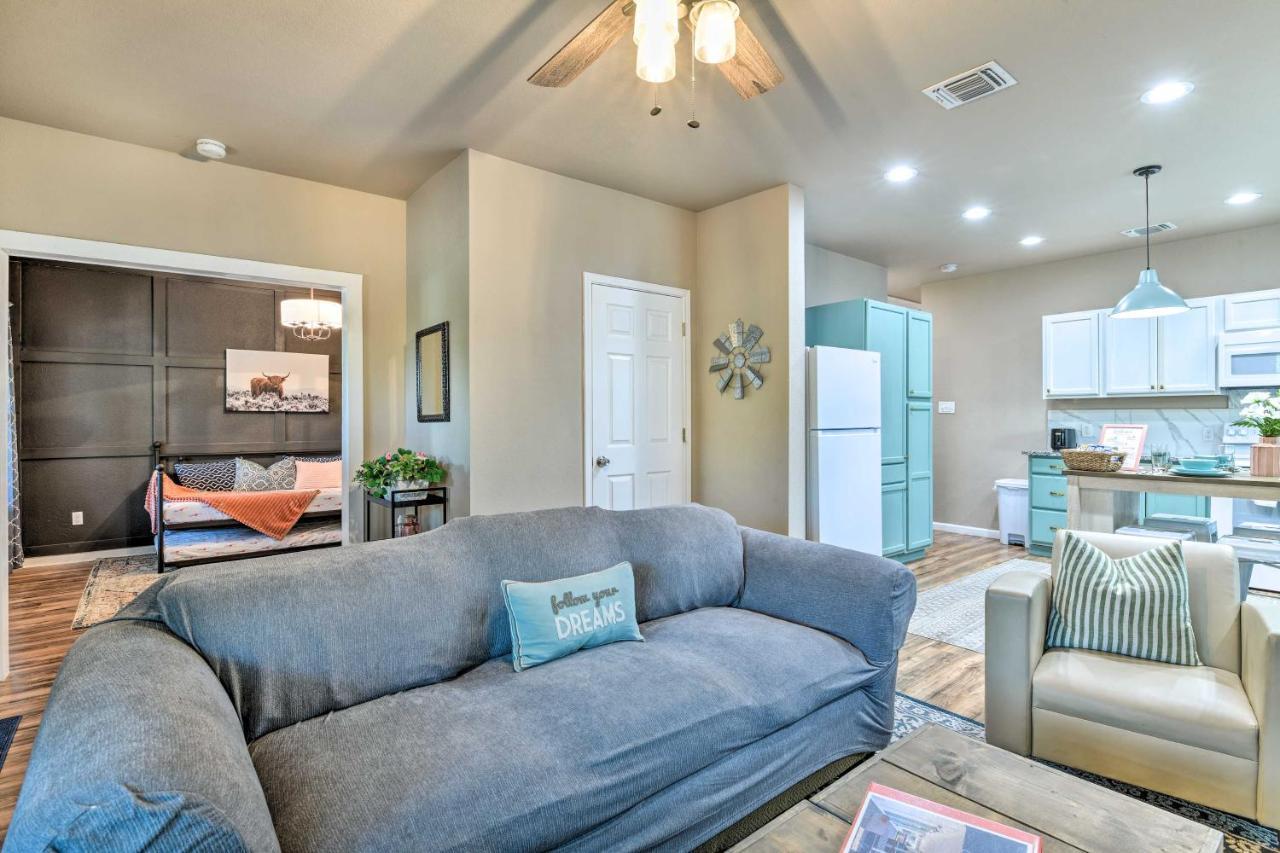 Charming San Antonio Home About 4 Mi To Downtown Bagian luar foto