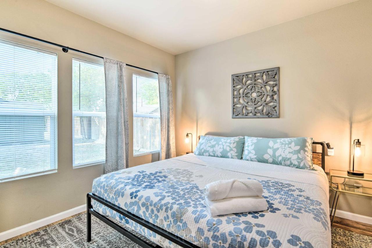 Charming San Antonio Home About 4 Mi To Downtown Bagian luar foto
