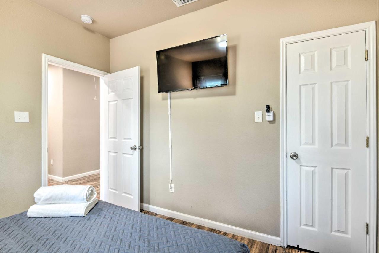 Charming San Antonio Home About 4 Mi To Downtown Bagian luar foto